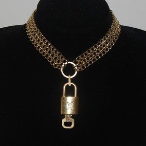 Auth Louis Vuitton Lock Key Set